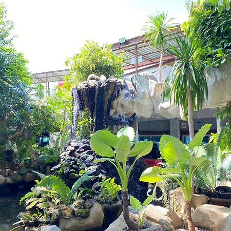 Suwanna Riverside Chai Nat Екстериор снимка