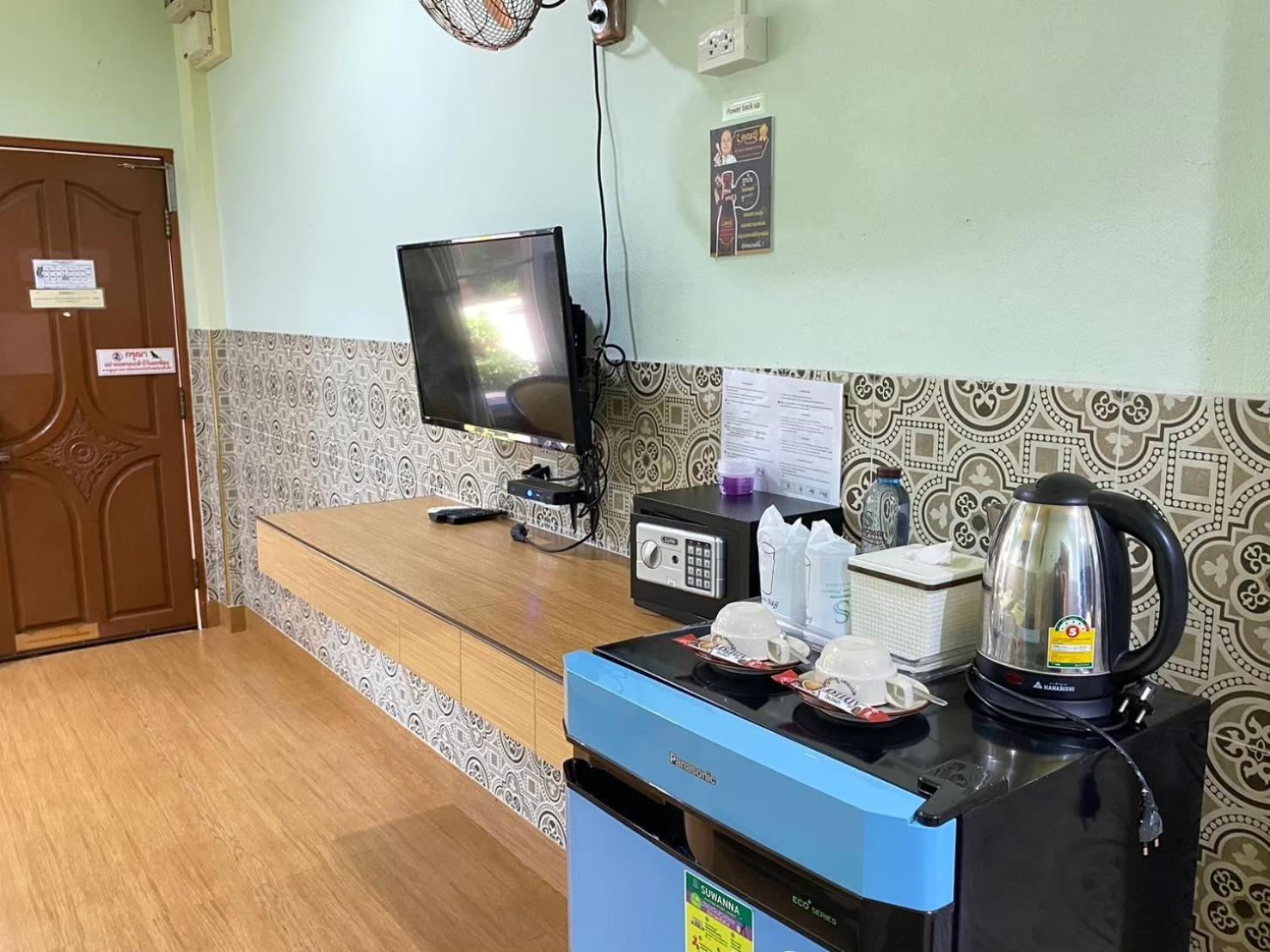 Suwanna Riverside Chai Nat Екстериор снимка